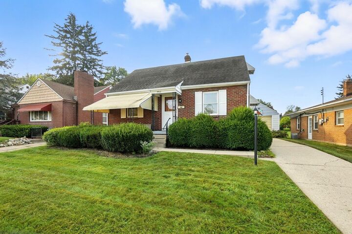 Property Photo:  2017 Broadway Street  OH 45504 