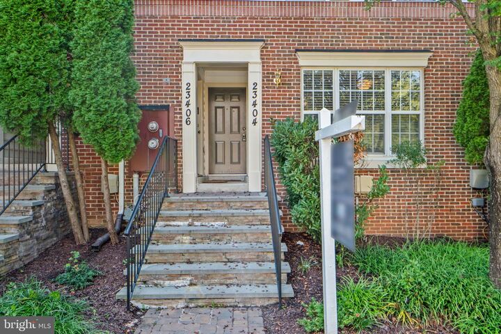 Property Photo: 23404 Rainbow Arch Drive 115 MD 20871