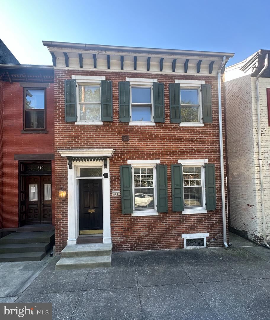 Property Photo:  308 E Main Street  PA 17055 
