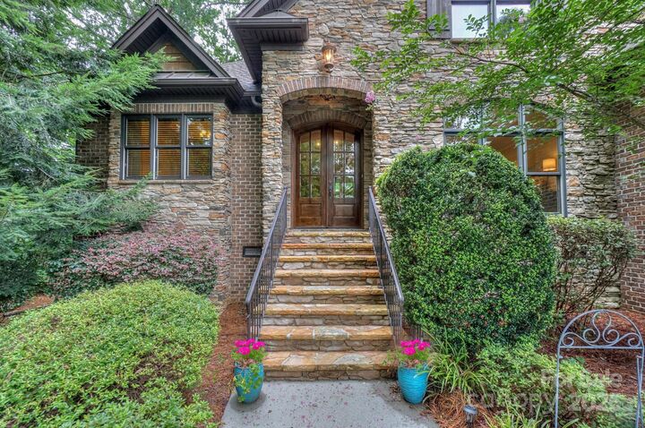Property Photo: 7884 Oak Haven Lane NC 28164