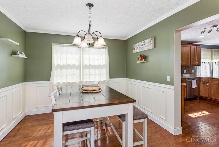 Property Photo:  4431 Stratford Drive  OH 45042 