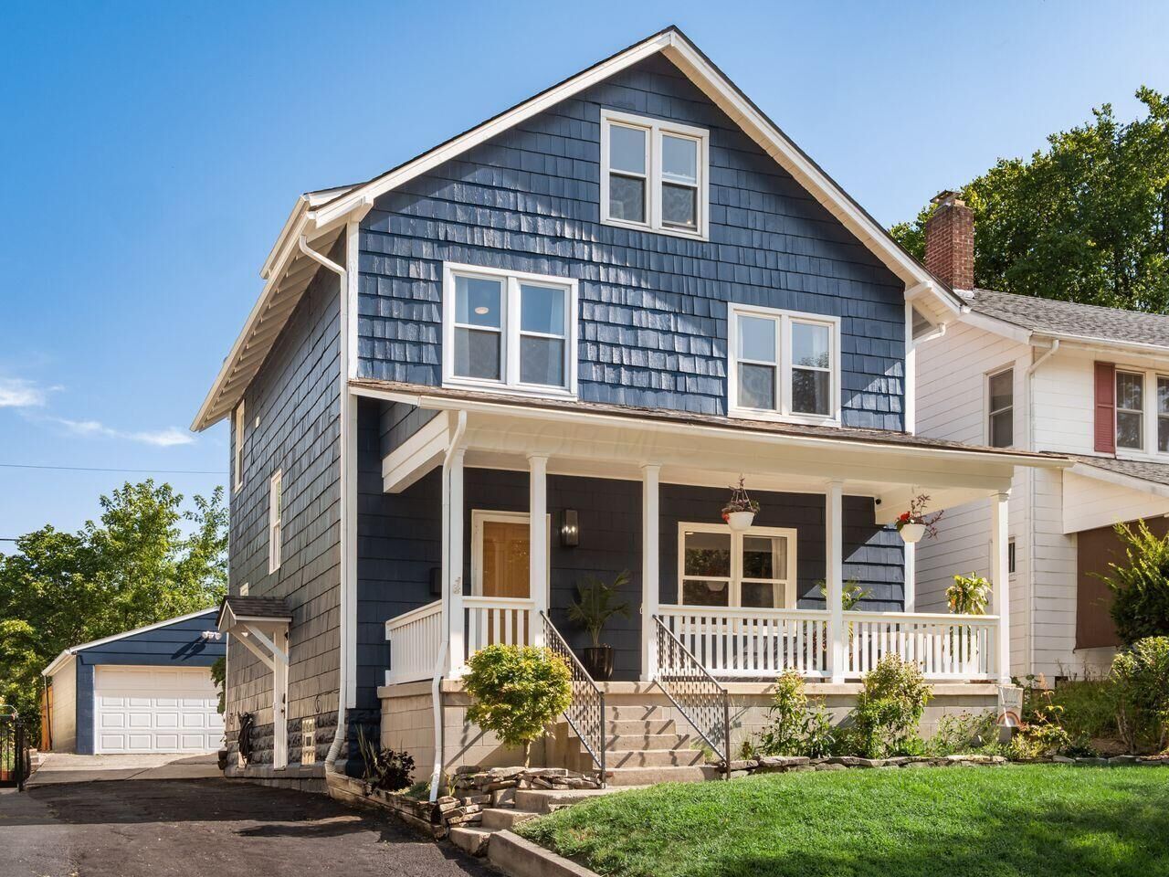 Property Photo:  126 E Como Avenue  OH 43202 