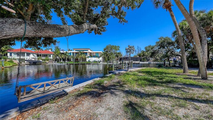 Property Photo:  1231 Starboard Lane  FL 34242