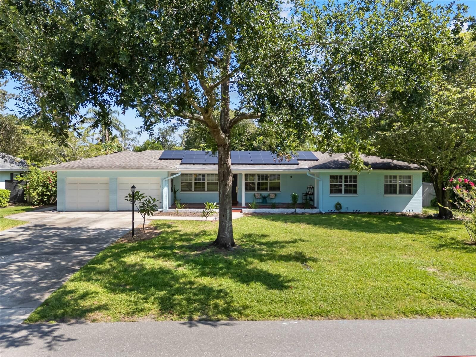 Property Photo: 915 Garden Drive FL 32789