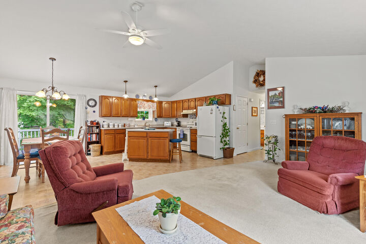 Property Photo:  4 Raymond Street  ME 04073 