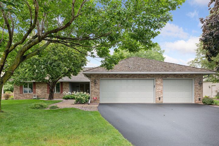 11340 Louisiana Avenue S  Bloomington MN 55438 photo