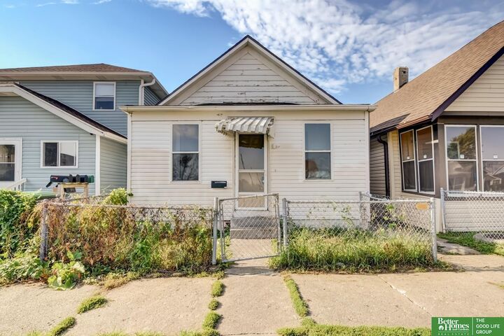 3113 R Street  Omaha NE 68107 photo