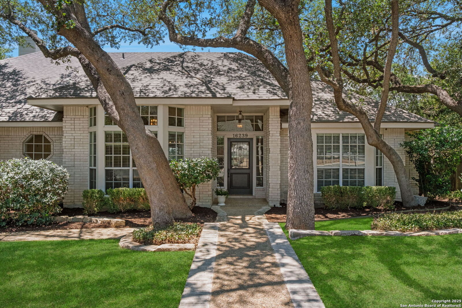 Property Photo:  16239 Deer Crest  TX 78248 