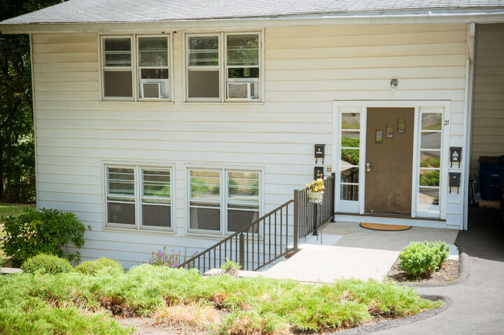 Property Photo: 21 Hillside Avenue B2 CT 06512