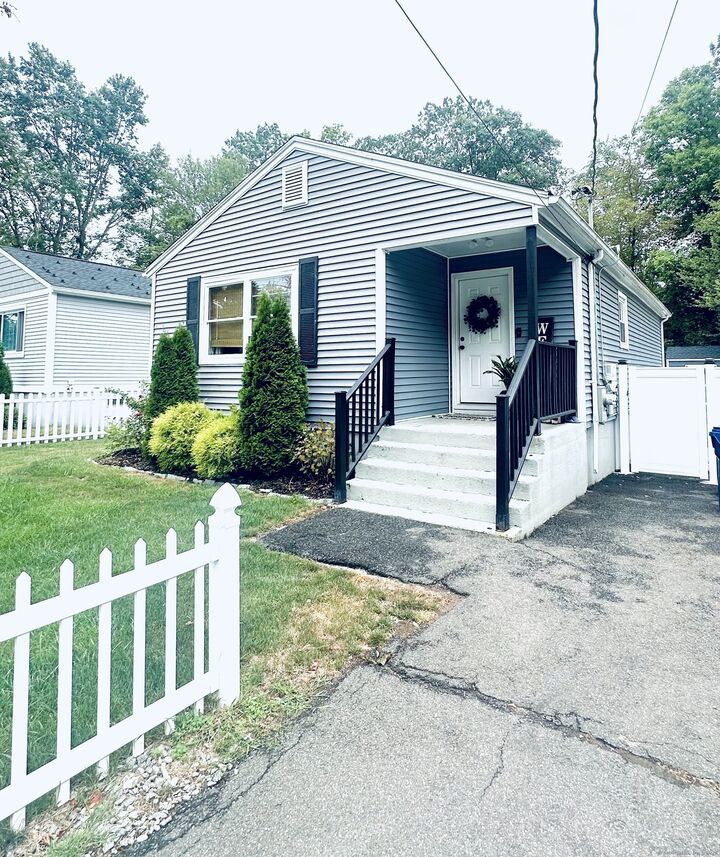 227 West Spring Street  West Haven CT 06516 photo