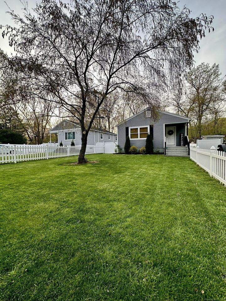 227 West Spring Street  West Haven CT 06516 photo