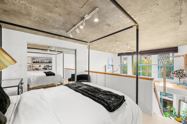Property Photo:  22 E Cordova Street 404  BC V6A 4G8 