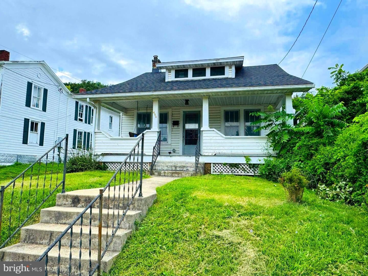 Property Photo:  456 E Main Street  WV 26757 