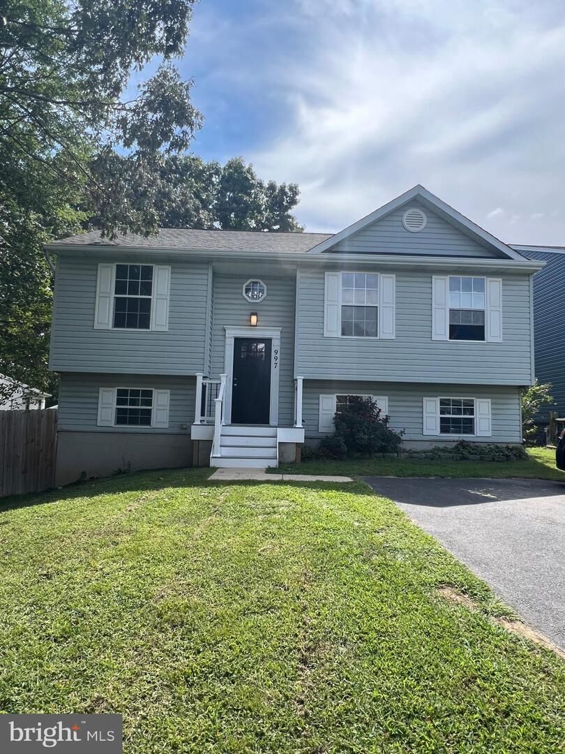 Property Photo:  997 11th Street  MD 21122 