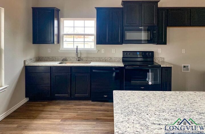 Property Photo:  2633 Willow Oak Rd  TX 75647 