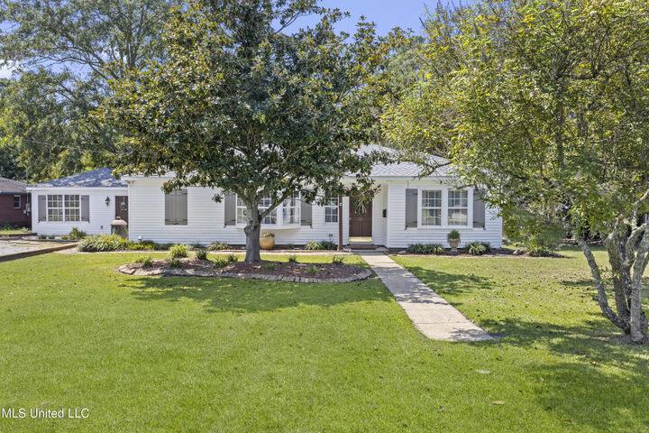 Property Photo:  23 48th Street  MS 39507 