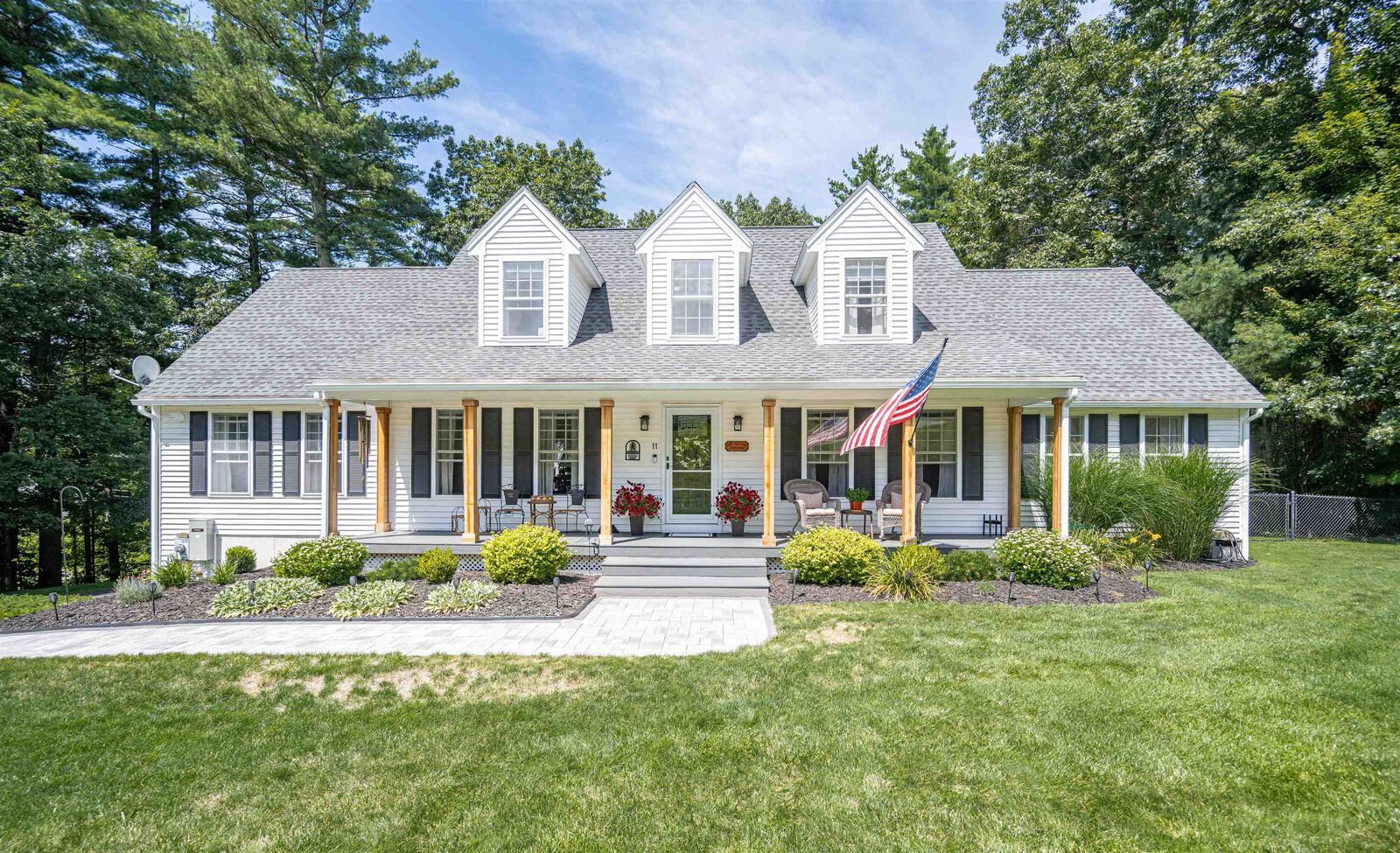 Property Photo: 11 Brown Avenue NH 03076