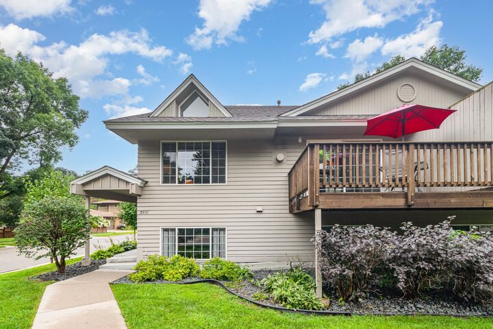 Property Photo: 5501 Humboldt Circle MN 55419