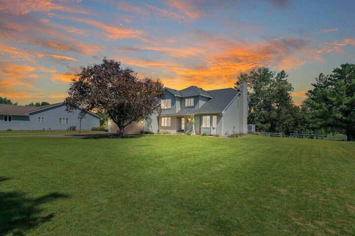 Property Photo: 708 4th Avenue S MN 55371