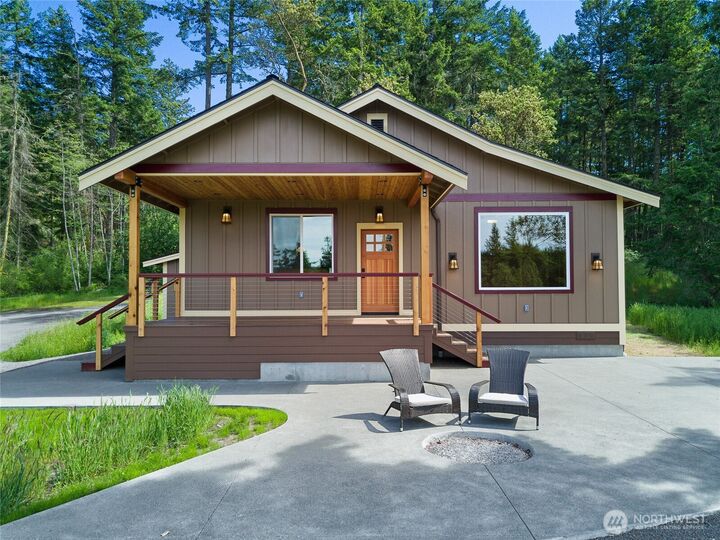 Property Photo: 82 Lahey Lane WA 98250