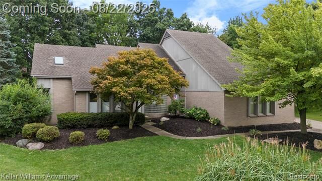 24454 Redwing Drive  Novi MI 48374 photo