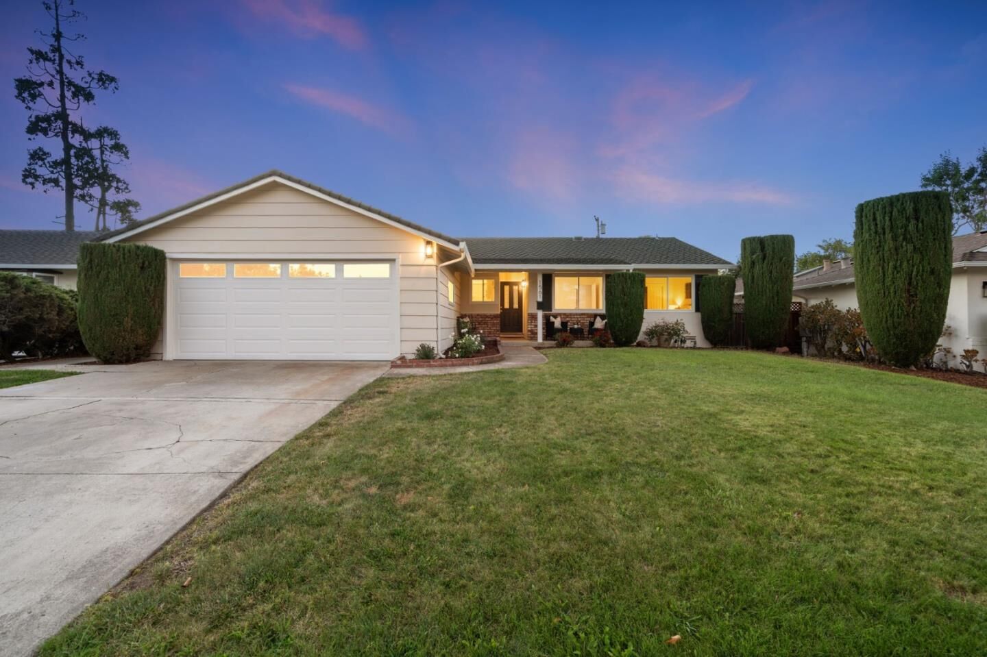 Property Photo: 1561 Rose Anna Drive CA 95118