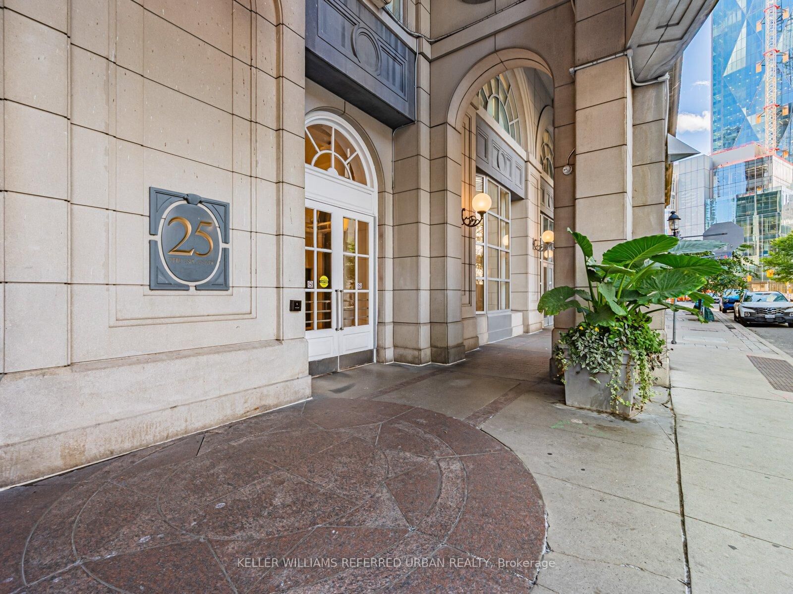 Property Photo: 25 The Esplanade N/A 907 ON M5E 1W5