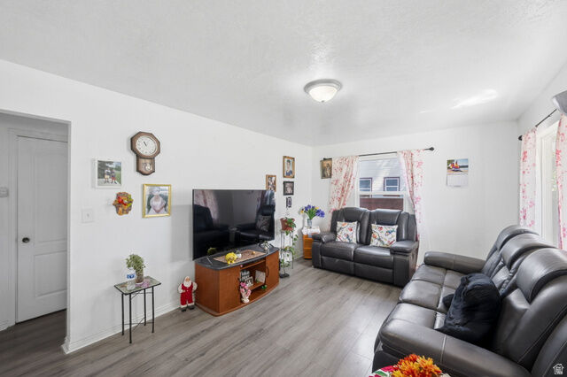 Property Photo:  853 N 235 E  UT 84057 