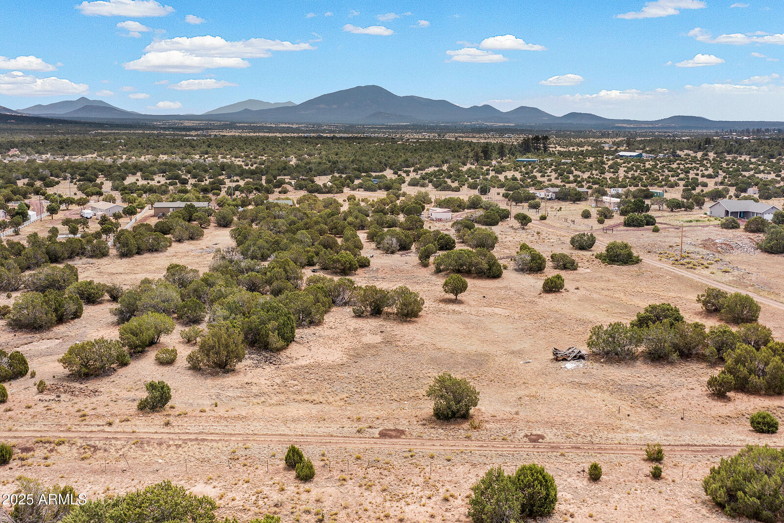 Property Photo:  8333 N 8 Mile Boulevard 7  AZ 86046 