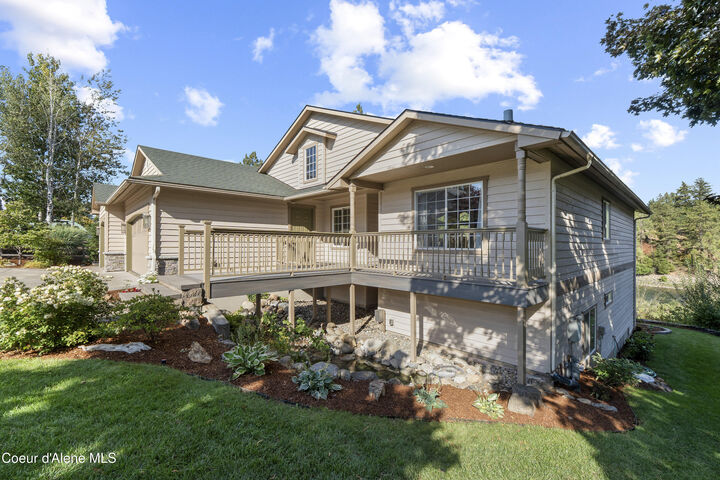 Property Photo: 821 S Majestic View Dr ID 83854
