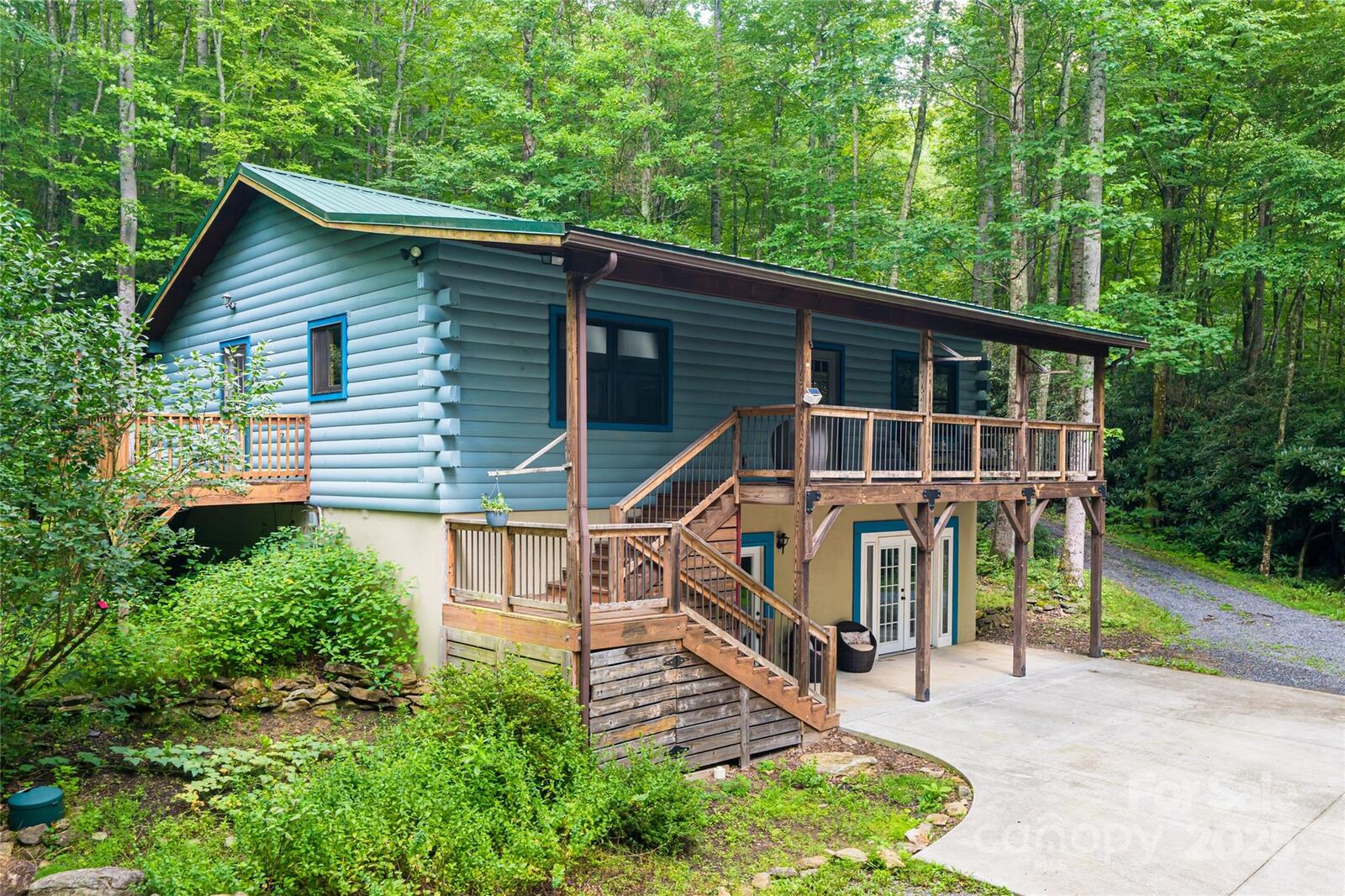 Property Photo: 4035 Bald Creek Road NC 28721