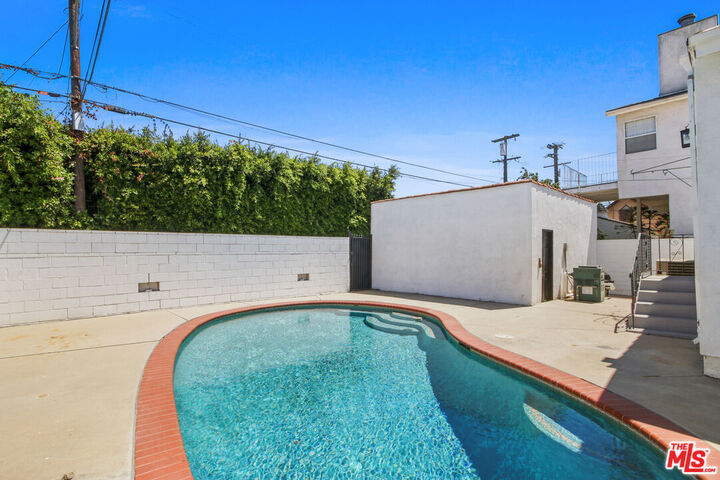 352 S Wetherly Dr  Beverly Hills CA 90211 photo