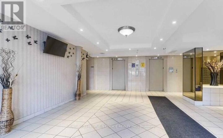 Property Photo:  21 Knightsbridge Road 1410  ON L6T 3Y1 