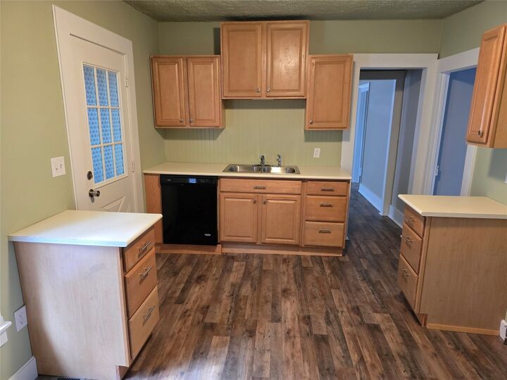 Property Photo:  132 Waterford Street  PA 16412 
