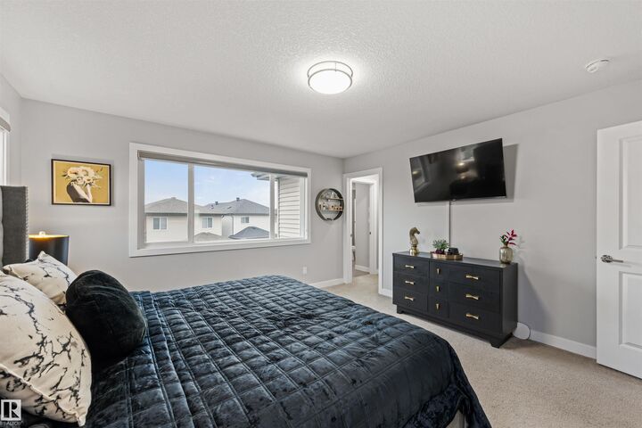 Property Photo:  704 Conroy Court SW  AB T6W 4H5