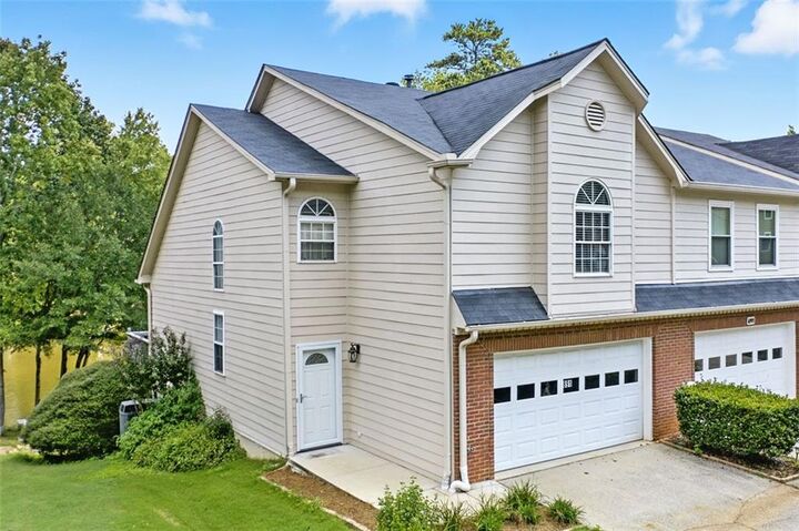 Property Photo:  891 Edgewater Circle  GA 30062 