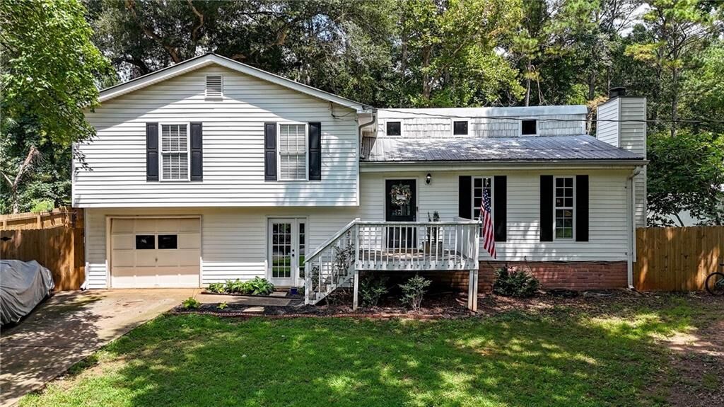 Property Photo:  103 Country Place  GA 30188 