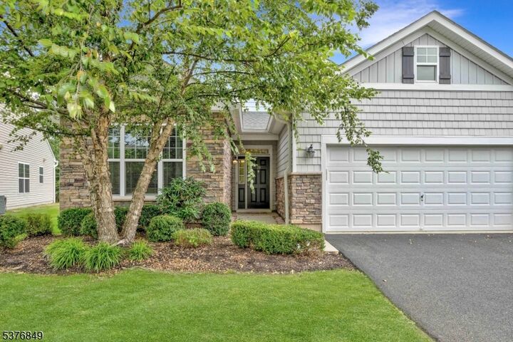39 Schindler Ct  Franklin Twp. NJ 08873 photo