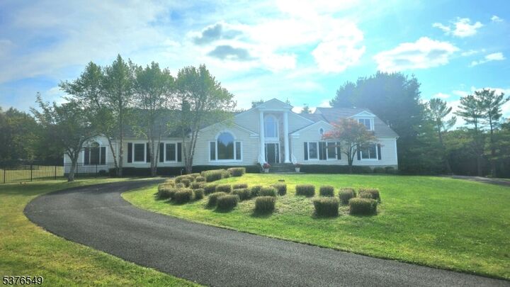 Property Photo: 18 Kerby Ln NJ 07945