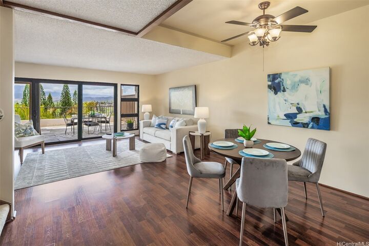 Property Photo: 323-D Kaelepulu Drive 304 HI 96734