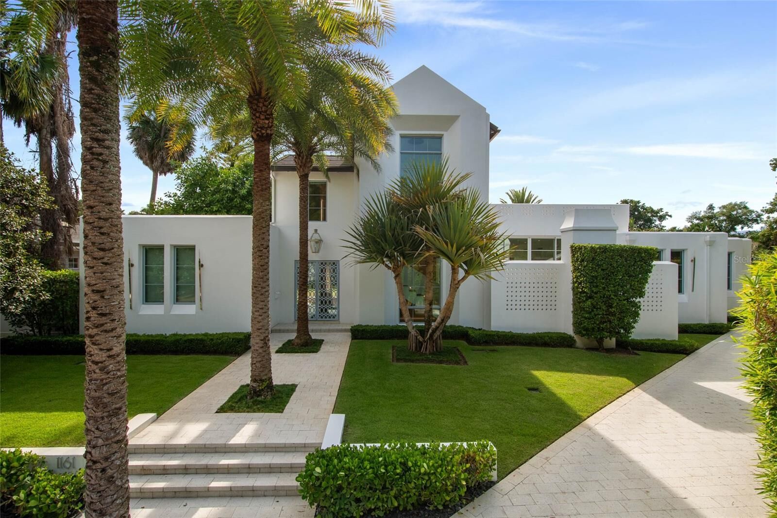 Property Photo: 1161 Valencia Avenue FL 32789