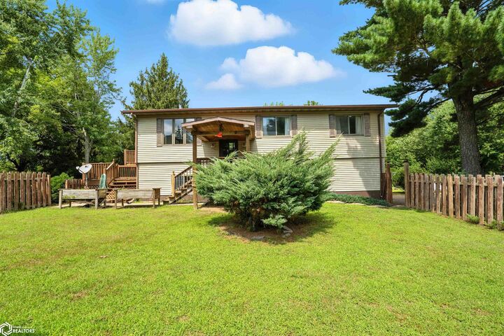 Property Photo:  2431 Road 1325 E  IL 61469