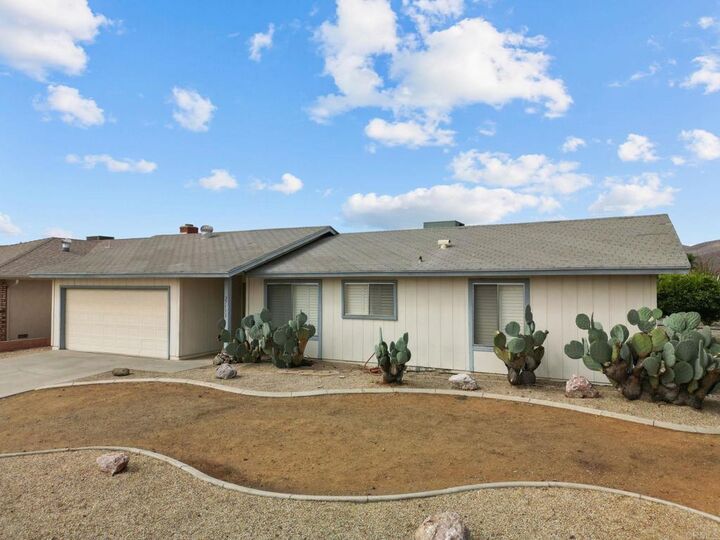 Property Photo: 27573 Grosse Point Drive CA 92586