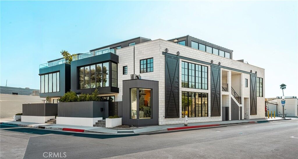 Property Photo:  412 29th Street B  CA 92663