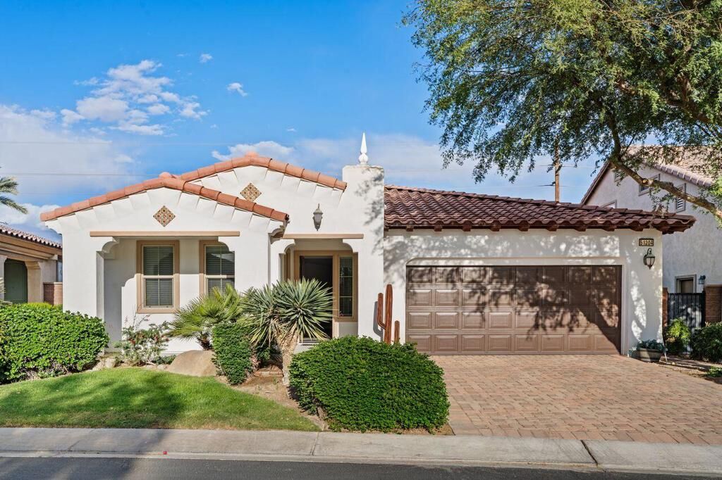 Property Photo:  51204 Mystic Tyme Drive  CA 92201 