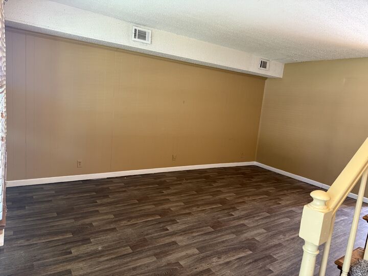 Property Photo: 441 Harding Pl C2 TN 37211