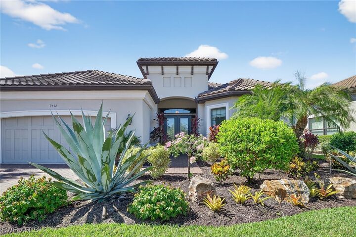 Property Photo:  9512 Livorno Court  FL 34119 