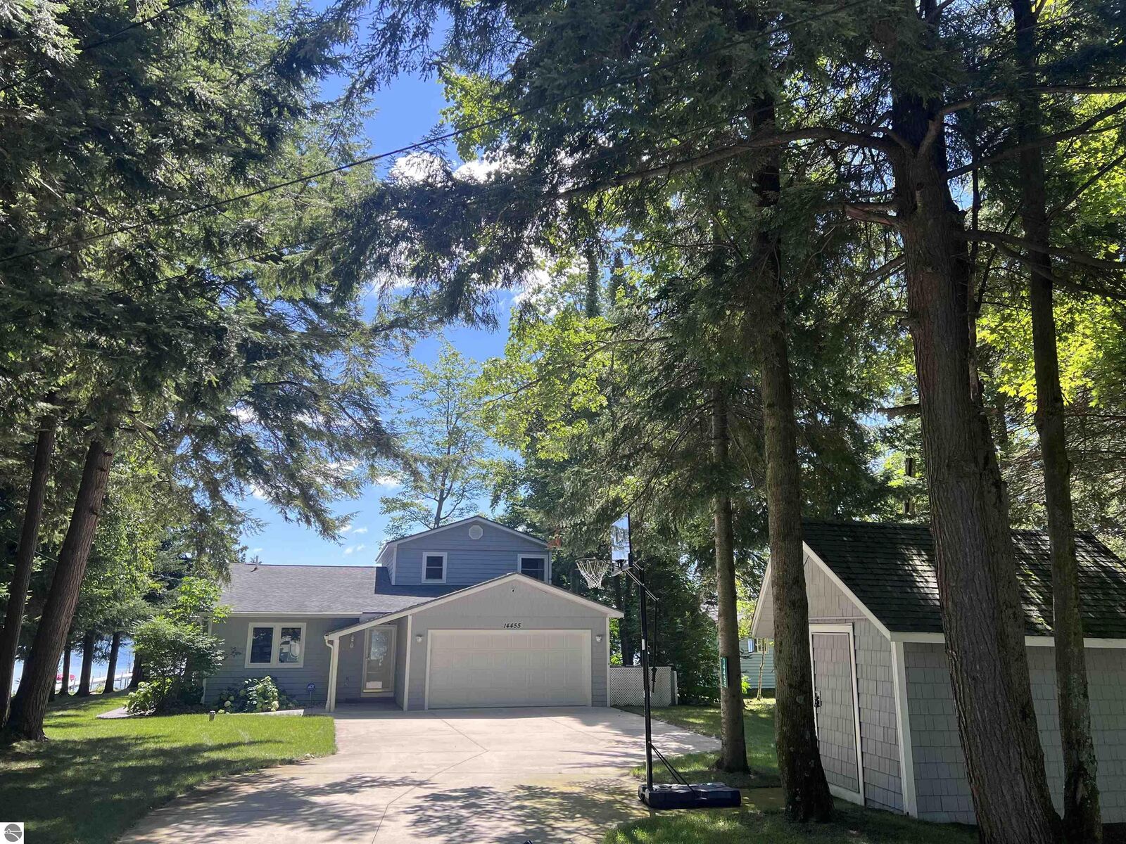 Property Photo:  14455 Birch Point Drive  MI 49648 