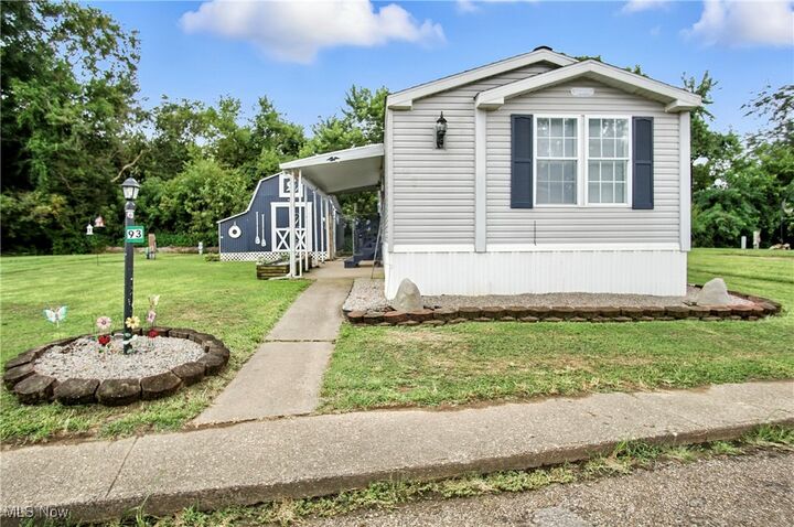 Property Photo: 2200 South River Road Lot 93 OH 43701