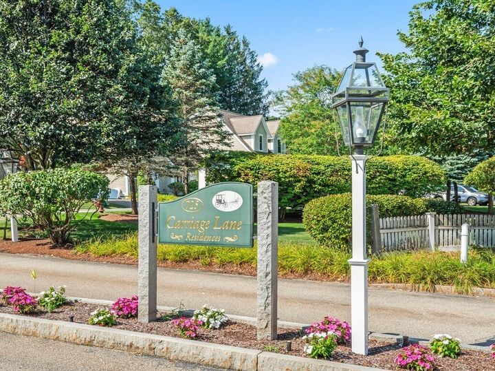 Property Photo:  725 Boston Post Rd 10  MA 01776 